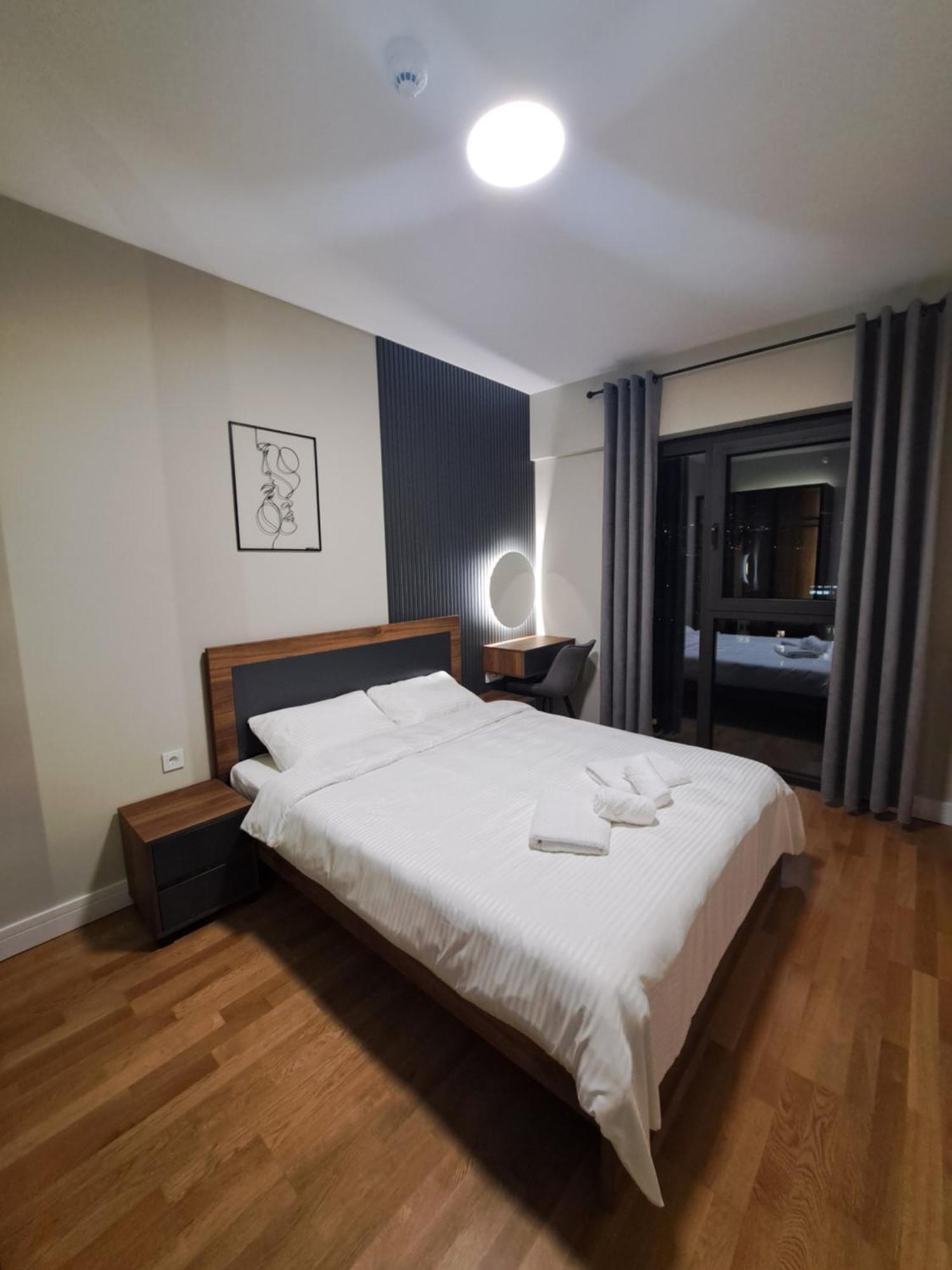 Divine 69 Luxury Apartment, Skopje City - Center, Diamond Residences, Free Parking Esterno foto